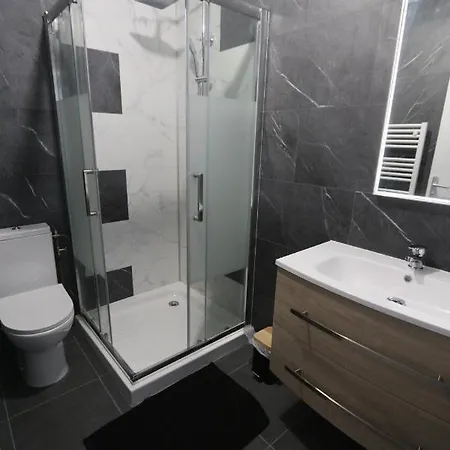 Carteron Apart Otel Cholet