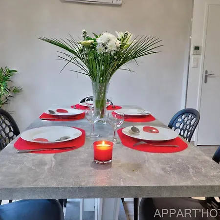 Hotel apartamentowy Carteron 4*