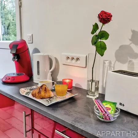 Carteron Appart hôtel *