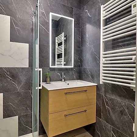 Apartmanhotel Carteron 4*