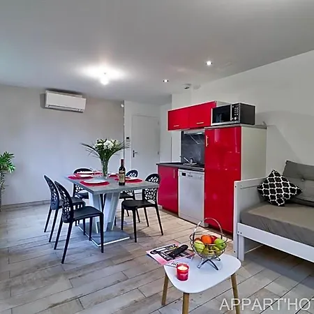 Carteron Apartmanhotel Cholet