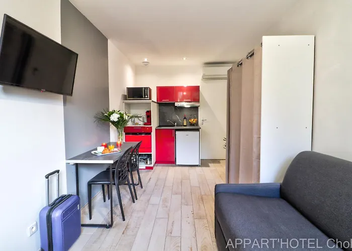 Carteron Apartmanhotel 4*